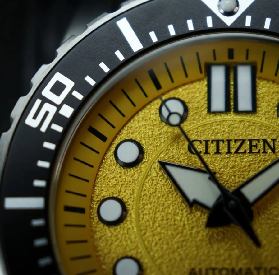 Citizen NJ0171-83Z Erkek Kol Saati