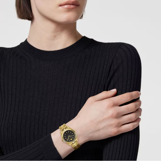 Versace VRSCVE9CA0424 Kadın Kol Saati