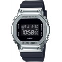 Casio G-Shock GM-5600-1DR Erkek Kol Saati Casio G-Shock GM-5600-1DR Erkek Kol Saati