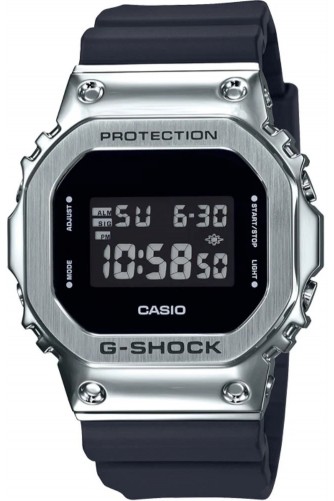 Casio G-Shock GM-5600-1DR Erkek Kol Saati