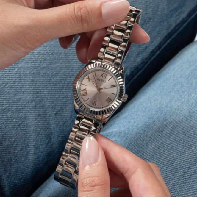 Guess GUGW0687L1 Kadın Kol Saati