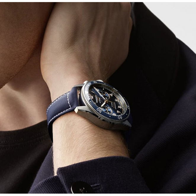 Longines Conquest L38354912 Kol Saati