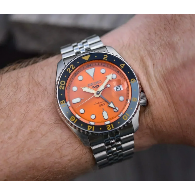 Seiko 5 Sports GMT SSK005K1 Erkek Kol Saati