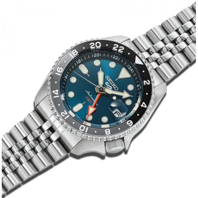 Seiko 5 Sports Otomatik GMT SSK045K Erkek Kol Saati SSK045K1 Seiko 5 Sports Otomatik GMT SSK045K Erkek Kol Saati SSK045K1