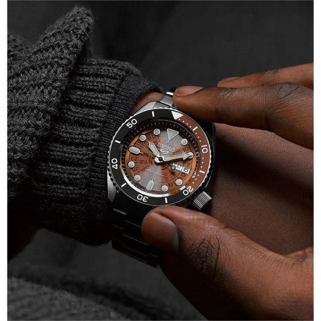 Seiko 5 Sports SRPJ47K Otomatik Erkek Kol Saati SRPJ47K1 Seiko 5 Sports SRPJ47K Otomatik Erkek Kol Saati SRPJ47K1