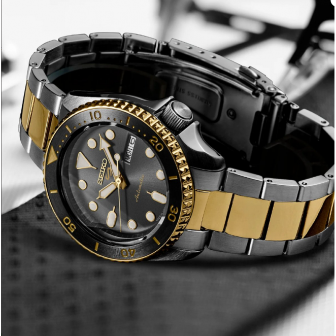 Seiko 5 Sports U.S. Special Creation SRPK22 Otomatik Erkek Kol Saati Seiko 5 Sports U.S. Special Creation SRPK22 Otomatik Erkek Kol Saati