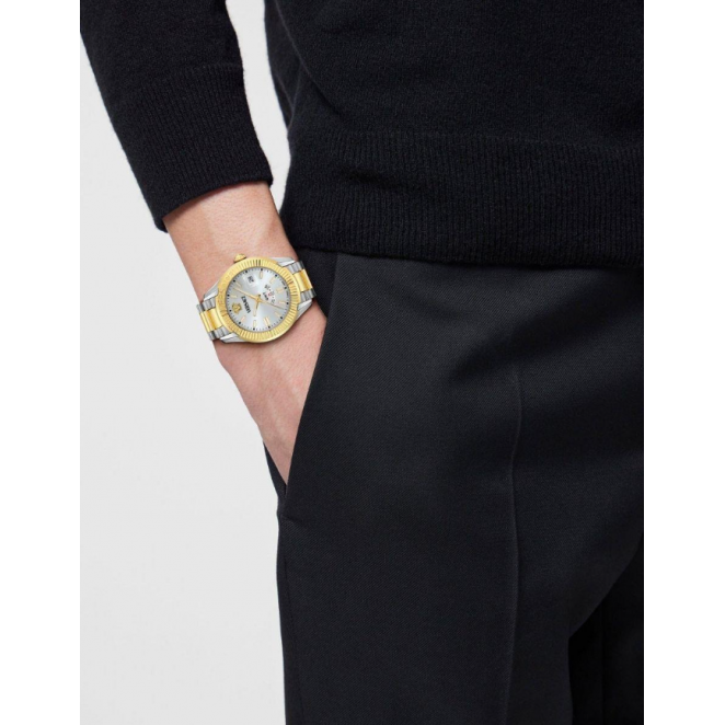 Versace VRSCVE0U00325 Erkek Kol Saati Versace VRSCVE0U00325 Erkek Kol Saati